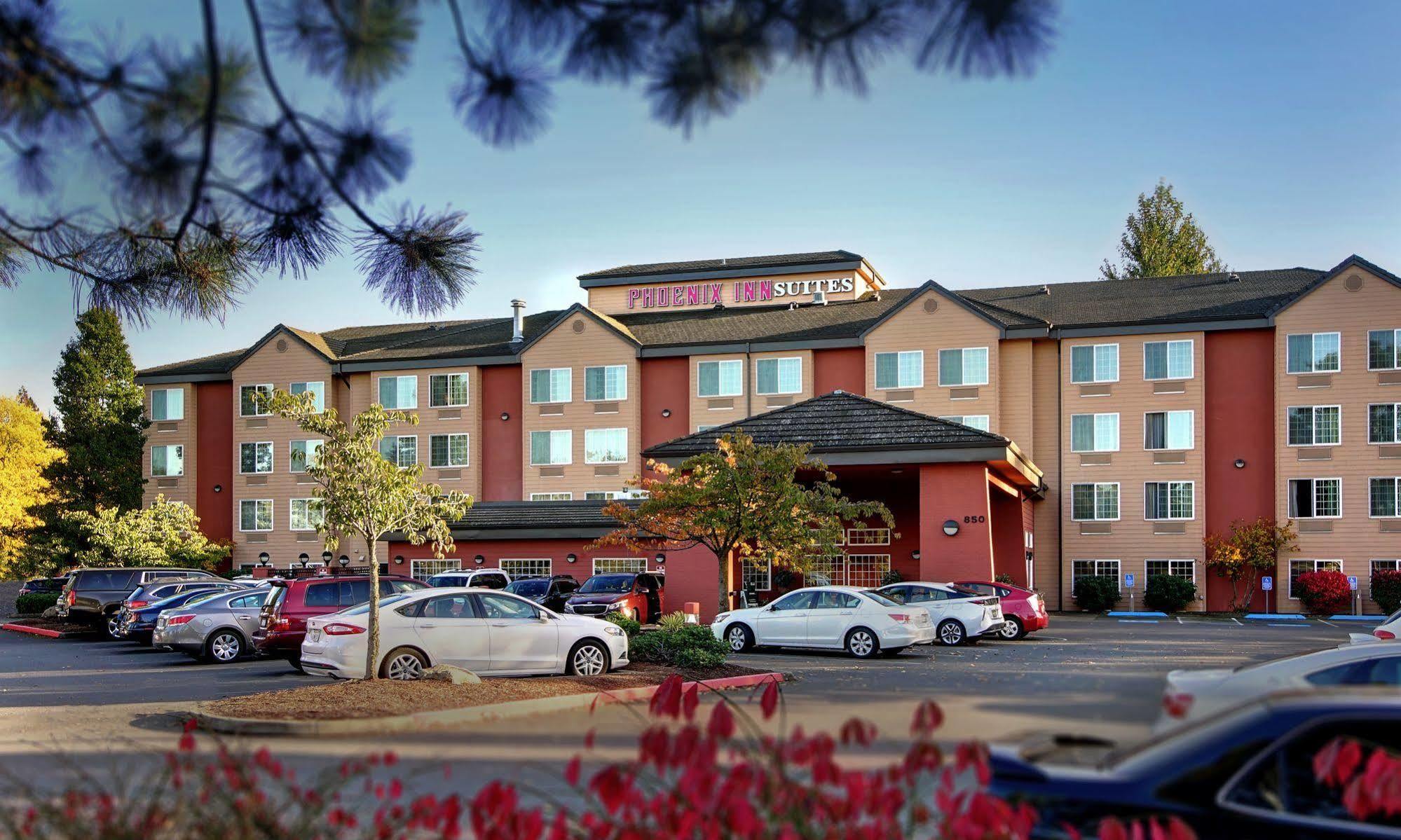 Phoenix Inn Suites - Eugene Bagian luar foto