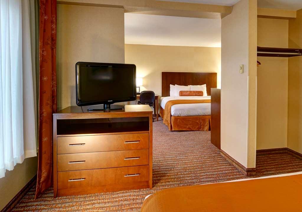 Phoenix Inn Suites - Eugene Ruang foto